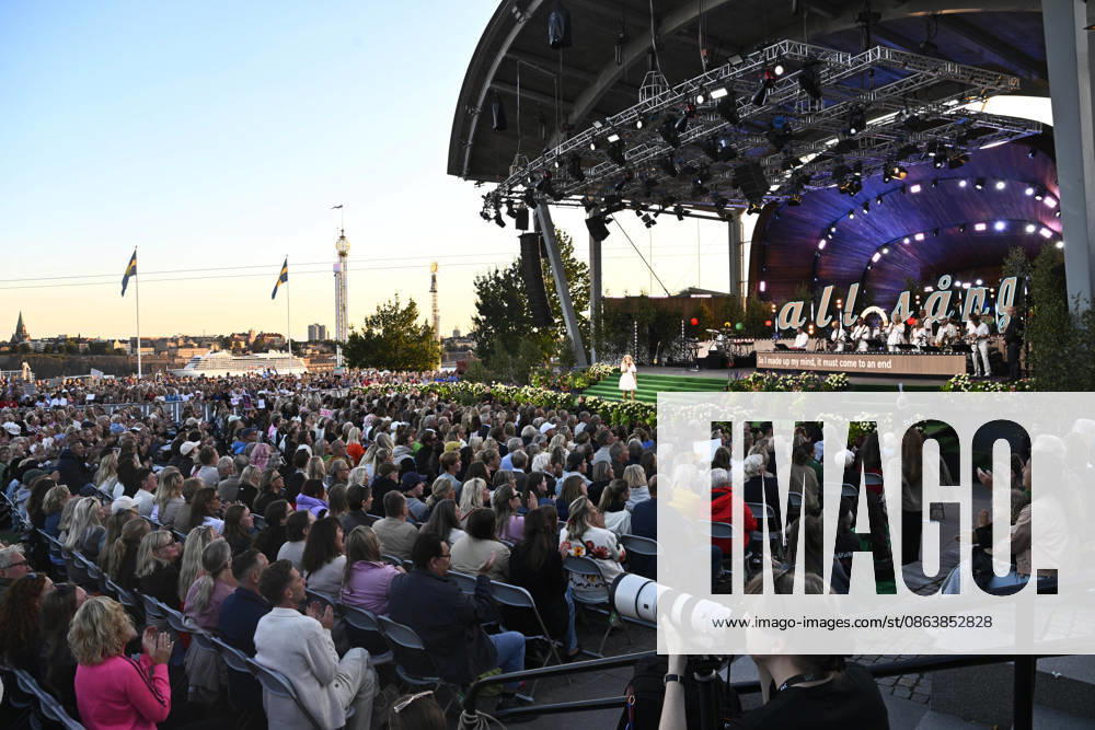STOCKHOLM, SWEDEN 20260811 Host Pernilla Wahlgren during the season s final episode of Allsang pa Skansen on Tuesday evening STOCKHOLM SWEDEN