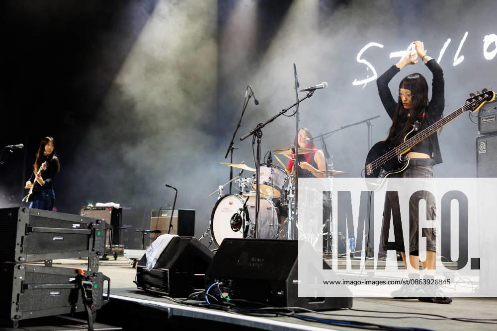 Sailor Honeymoon live at Oyafestivalen 2026 Oslo, Norway. 12th, August 2026. The South Korean punk rock band Sailor Honeymoon performs a live concert during the Norwegian music festival Oyafestivalen 2026 in Oslo. Here bass player and singer Kim Yerim is seen live on stage. Norway, Oslo