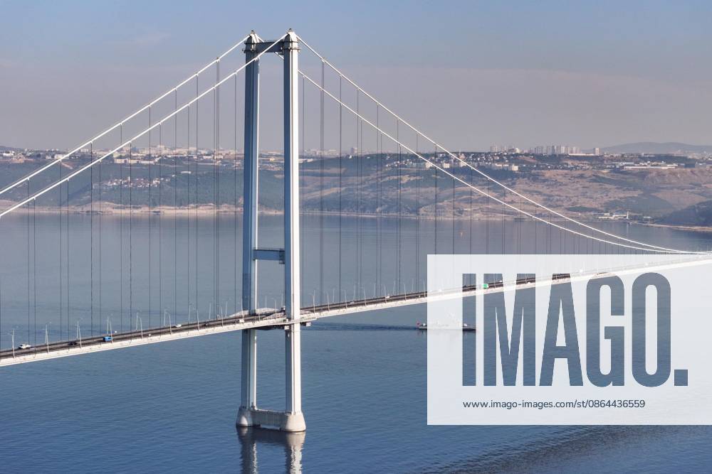 TEKNOFEST Blue Homeland KOCAELI, TURKIYE - AUGUST 19: An aerial view of distinguished platforms of the Turkish Navy, including TCG Anadolu, TCG Heybeliada, TCG Derya and TCG Preveze, are seen together with the Osmangazi Bridge as part of TEKNOFEST Blue Homeland in Kocaeli, Turkiye, on August 19, 2026. Cem Tekkesinoglu Anadolu Kocaeli Turkey. Editorial use only. Please get in touch for any other usage.