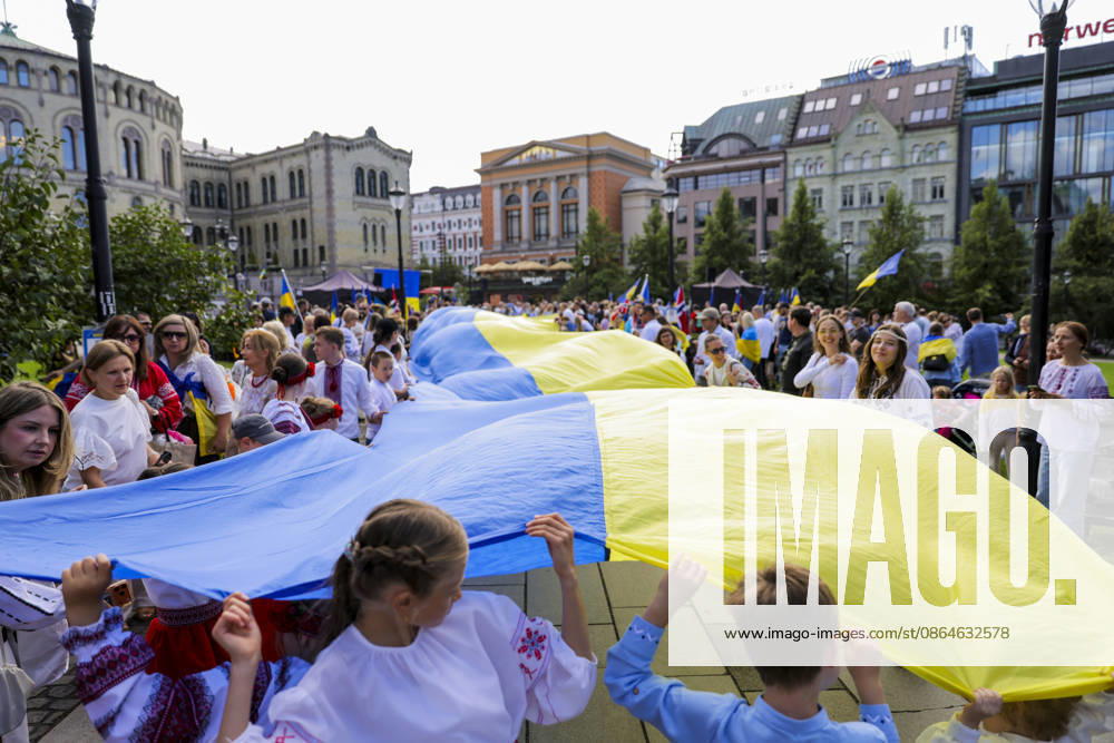 Celebration of Ukrainian Independence Day in Oslo Oslo 20260823 Celebration of Ukrainian Independence Day at Eidsvolls Plass outside the Storting in Oslo Photo: Amanda Pedersen Giske, NTB, Oslo, Norway yscsesPeqXI Ref BNC POLyscsesPeqXI jpg
