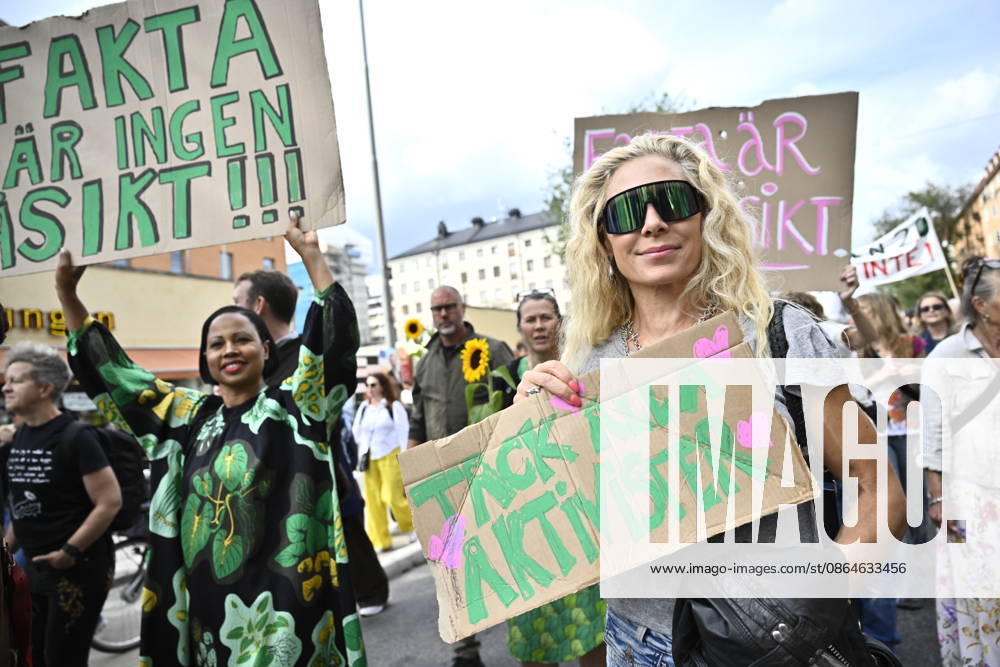 STOCKHOLM, SWEDEN 20260823 Alice Bah Kuhnke of the Green Party and actress Eva Röse at an event organized by the Swedish Society for Nature Conservation together with the Rebel Moms, Rebellpapporna, and Researchers Desk, organized a major climate demonstration in Stockholm STOCKHOLM, SWEDEN