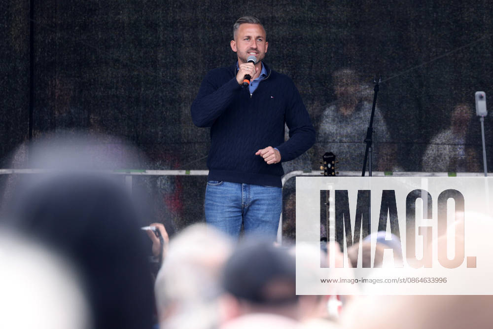 Simson Ride with Ulrich Siegmund: AfD State Election Campaign in Saxony-Anhalt with Lead Candidate Ulrich Siegmund. Pictured: Ulrich Siegmund of the AfD on stage during the state election campaign, AfD, Simson Ride on August 23, 2026, in Quedlinburg, Germany