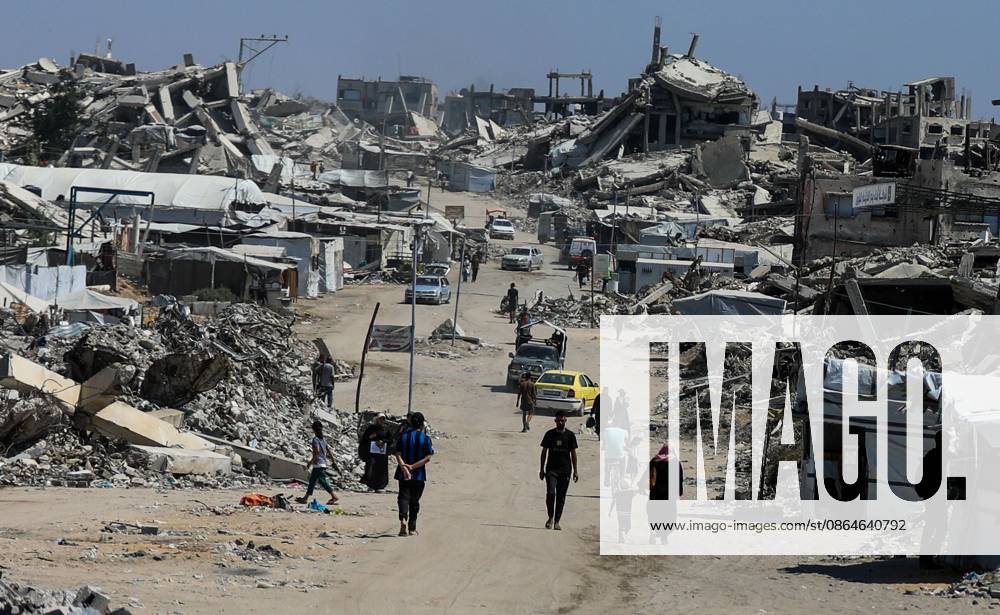 Palestinians live amid destruction in Jabalia camp JABALIA REFUGEE CAMP, NORTHERN GAZA STRIP, PALESTINE, AUGUST 23, 2026: Palestinians live amid the rubble of destroyed homes and extensive damage in Jabalia refugee camp in the northern Gaza Strip, facing difficult living conditions as they seek safety and basic necessities. JABALIA Palestine, State of