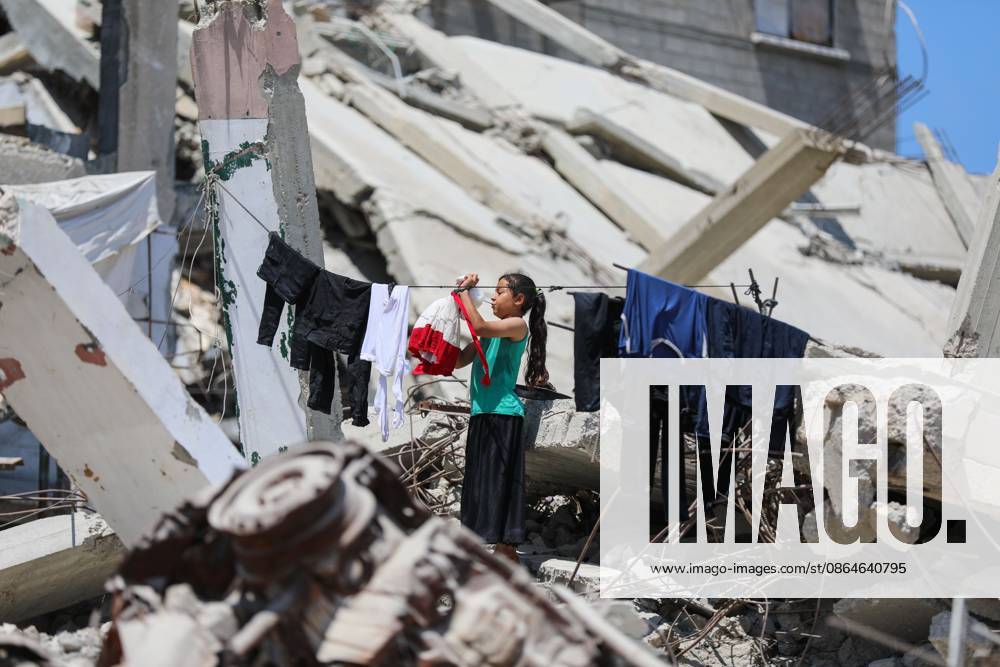 Palestinians live amid destruction in Jabalia camp JABALIA REFUGEE CAMP, NORTHERN GAZA STRIP, PALESTINE, AUGUST 23, 2026: Palestinians live amid the rubble of destroyed homes and extensive damage in Jabalia refugee camp in the northern Gaza Strip, facing difficult living conditions as they seek safety and basic necessities. JABALIA Palestine, State of