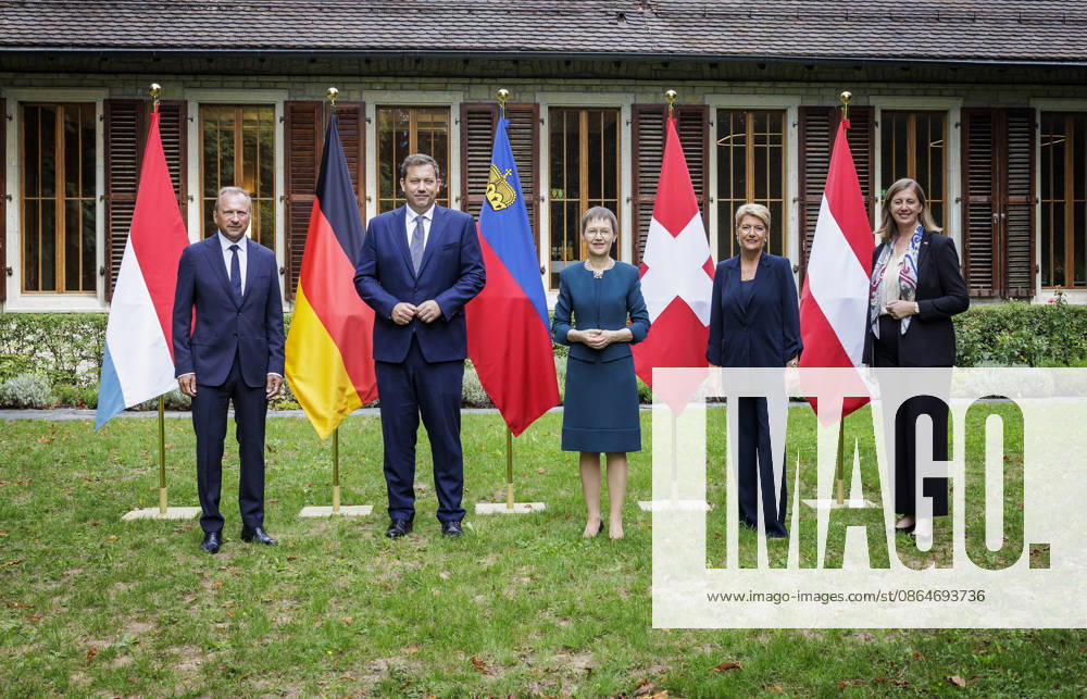 Lars Klingbeil, second from left, Federal Minister of Finance, photographed during his participation in the meeting of the finance ministers of Germany, Li