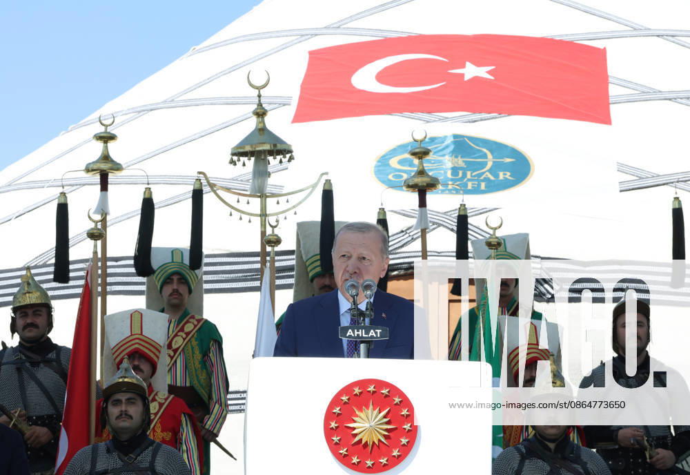 Turkish President Recep Tayyip Erdogan BITLIS, TURKIYE - AUGUST 25: (---- - MANDATORY CREDIT - TURKISH PRESIDENCY MUSTAFA KAMACI HANDOUT - NO MARKETING NO ADVERTISING CAMPAIGNS - DISTRIBUTED AS A SERVICE TO CLIENTS----) Turkish President Recep Tayyip Erdogan delivers a speech as he attends a ceremony marking the 955th anniversary of the Manzikert (Malazgirt) Victory during the Ahlat Events Area Program at the Recep Tayyip Erdogan Nation s Garden in the Ahlat district of Bitlis, Turkiye, on August 25, 2026. Tur Presidency Mustafa Kamaci Anadolu Bitlis Turkey. Editorial use only. Please get in touch for any other usage.