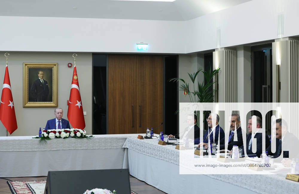 Turkish President Recep Tayyip Erdogan BITLIS, TURKIYE - AUGUST 25: (---- - MANDATORY CREDIT - TURKISH PRESIDENCY MUSTAFA KAMACI HANDOUT - NO MARKETING NO ADVERTISING CAMPAIGNS - DISTRIBUTED AS A SERVICE TO CLIENTS----) Turkish President Recep Tayyip Erdogan chairs the Cabinet Meeting at Ahlat Presidential Complex in Bitlis, Turkiye on August 25, 2026. TUR Presidency Mustafa Kamaci Anadolu Bitlis Turkey. Editorial use only. Please get in touch for any other usage.