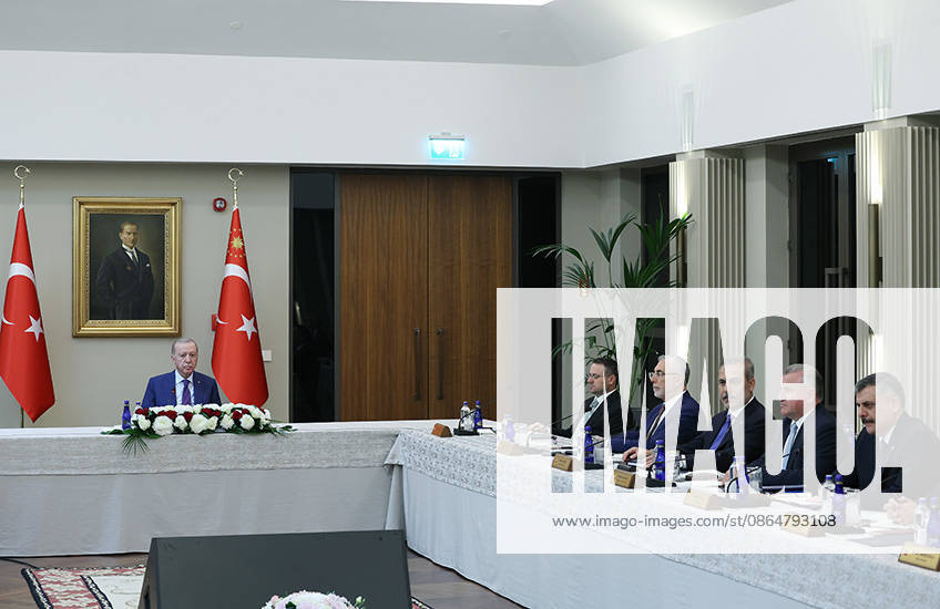 Erdogan Chairs Presidential Cabinet Meeting in Ahlat Turkish President Recep Tayyip Erdogan chairs a Presidential Cabinet meeting at the presidential complex in the town of Ahlat, Bitlis province, eastern Turkey, on August 25, 2026. Photo by Turkish presidency apaimages Istanbul Istanbul Turkey 250826_Turkey_TPO_00(7)
