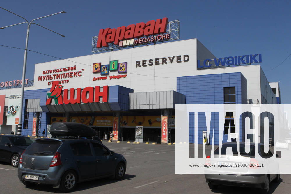 The Karavan shopping and entertainment centre, which was attacked by Russian UAVs on the night of August 25, is in the suburb of Dnipro, Ukraine, August 25, 2026. Fires broke out inside and near the shopping mall as a result of the Russian attack. (Photo by Mykola Miakshykov Ukrinform) Russian attack hits parking lot near shopping mall in Dnipro suburb