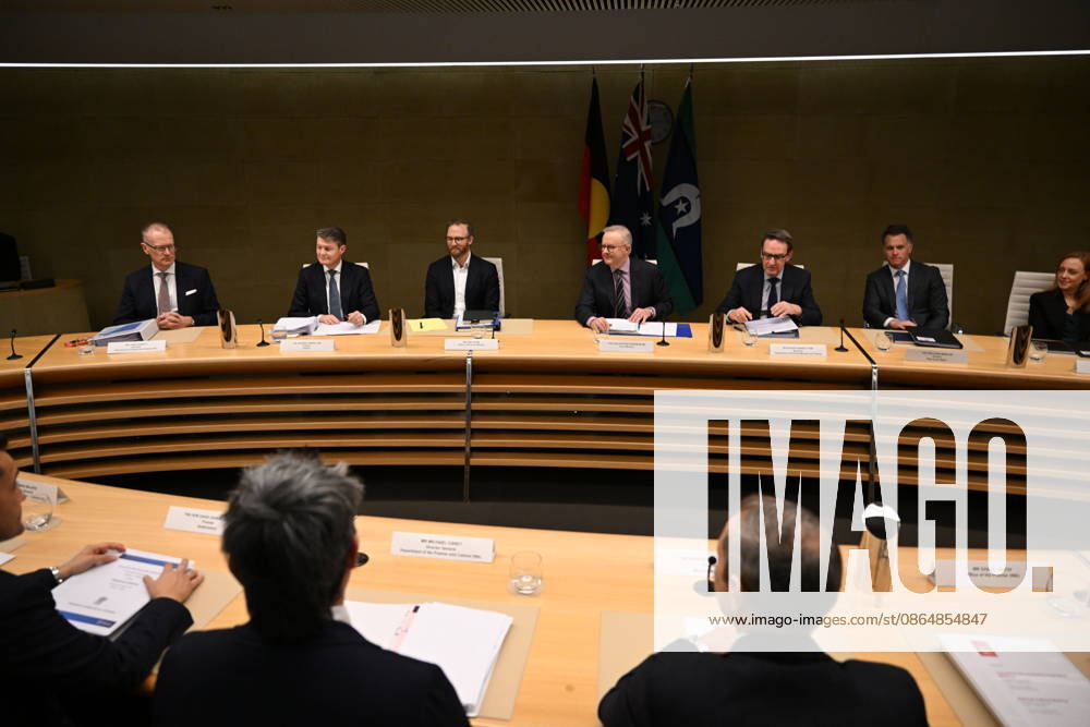 NATIONAL CABINET MEETING, Prime Minister Anthony Albanese (centre) holds a National Cabinet Meeting with State Premiers in Sydney, Wednesday, August 26, 2026. ( NO ARCHIVING SYDNEY NEW SOUTH WALES AUSTRALIA