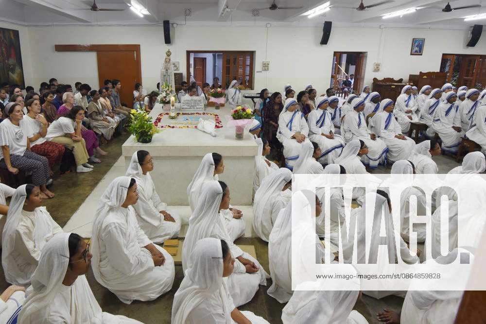 India Saint Teresa Nuns of the Missionaries of Charity offer prayers at the tomb of Saint Teresa of Kolkata on her 116th birth anniversary at the Mother House in Kolkata, India, Wednesday, August 26, 2026.Photo by Debajyoti Chakraborty(Photo: Debajyoti Chakraborty News Images) Kolkata West Bengal India