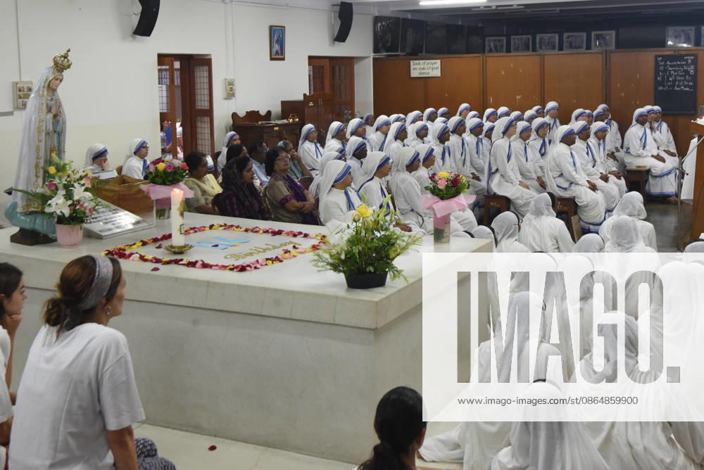 India Saint Teresa Nuns of the Missionaries of Charity offer prayers at the tomb of Saint Teresa of Kolkata on her 116th birth anniversary at the Mother House in Kolkata, India, Wednesday, August 26, 2026.Photo by Debajyoti Chakraborty(Photo: Debajyoti Chakraborty News Images) Kolkata West Bengal India
