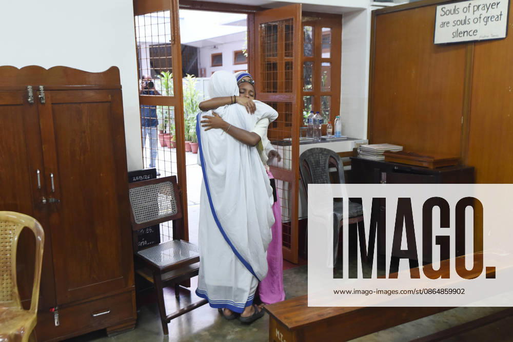 India Saint Teresa An inmate of a Missionaries of Charity home hugs a nun of the order founded by Saint Teresa of Calcutta after a Mass at the tomb of the saint on her 116th birth anniversary, in Kolkata, India, Wednesday, August 26, 2026. Photo by Debajyoti Chakraborty.(Photo: Debajyoti Chakraborty News Images) Kolkata West Bengal India