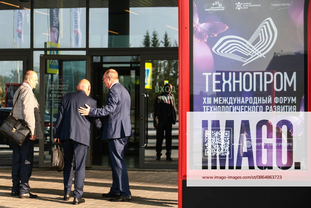RUSSIA, NOVOSIBIRSK - AUGUST 26, 2026: Participants head for Technoprom 2026, the 13th International Technological Development Forum, at the Novosibirsk Expocentre. Kirill Kukhmar TASS 96648996