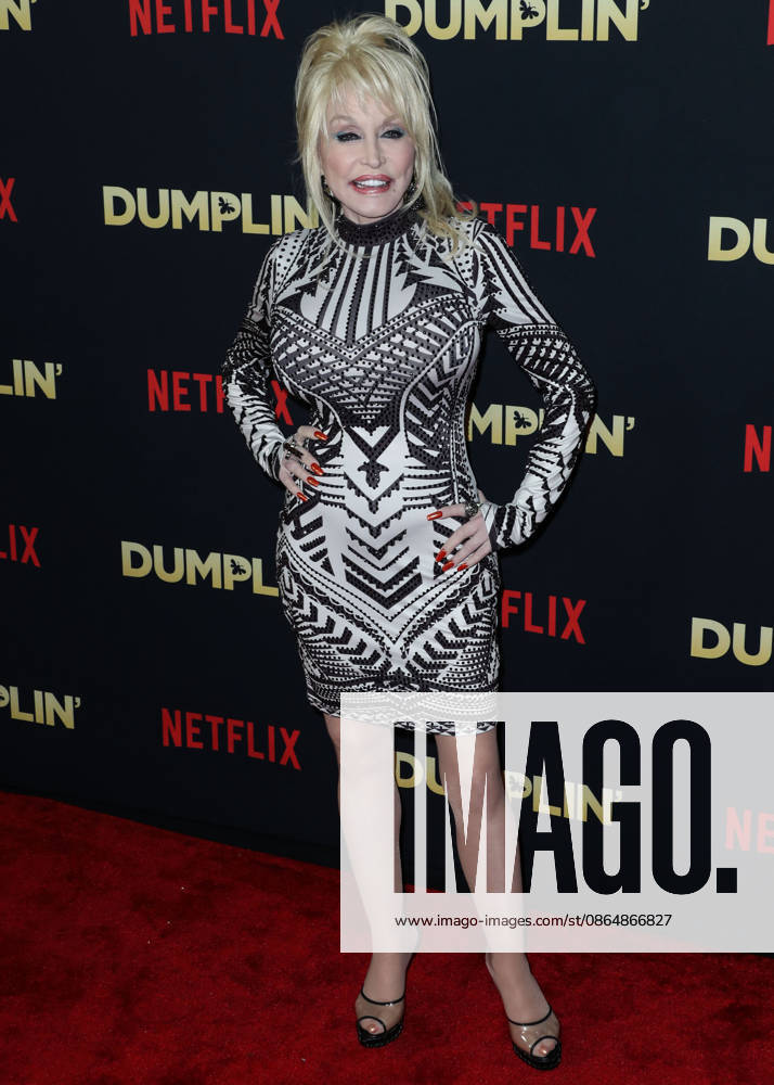 (FILE) Dolly Parton Dead At 80 (FILE) Dolly Parton Dead At 80. Dolly Parton Died After a Brief Battle with Cancer, Her Team Confirms. Her nephew Bryan Seaver announced her death in an Instagram video on Tuesday, August 25, 2026. HOLLYWOOD, LOS ANGELES, CALIFORNIA, USA - DECEMBER 06: American singer, songwriter, actress, businesswoman, and philanthropist Dolly Parton arrives at the Los Angeles Premiere Of Netflix s Dumplin held at the TCL Chinese Theatre IMAX 6 on December 6, 2018 in Hollywood, Los Angeles, California, United States. (Photo by Xavier Collin Image Press Agency)