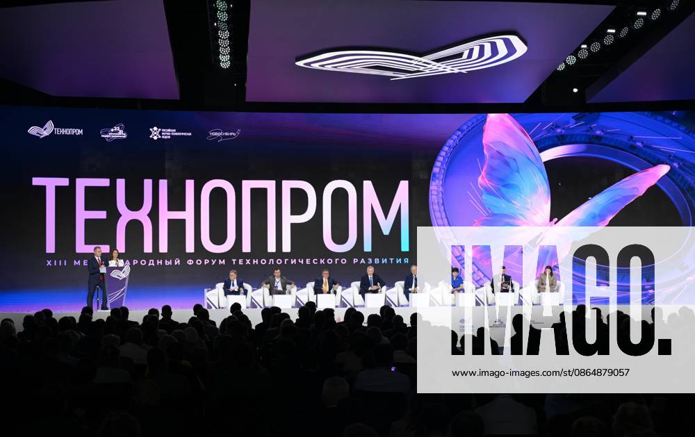 Russia Technoprom International Forum 9228770 26.08.2026 Participants attend the main plenary session The role of megascience plants in the implementation of national technology leadership projects during the Technoprom International Forum of Technological Development in Novosibirsk, Russia. Alexandr Kryazhev Sputnik Novosibirsk Russia