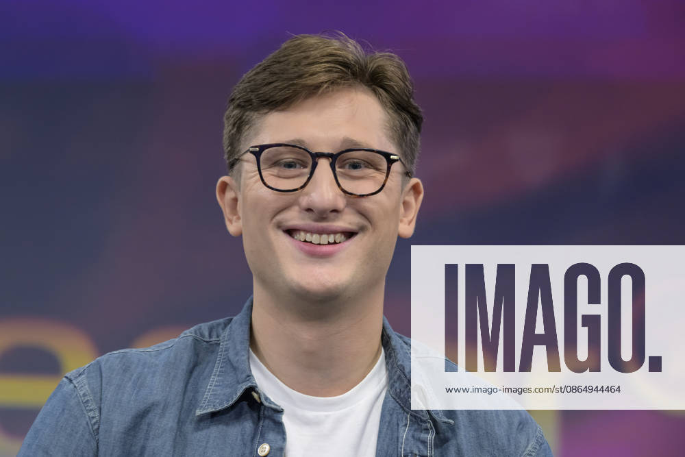 From left: Philipp Tuermer, SPD Chairman of the Jusos, GER, Berlin, studio, guest on *Maischberger*, political talk show, TV, program, hosted by Sandra Maischberger, *Das Erste*, from Adlershof Am Studio 20, August 26, 2026,