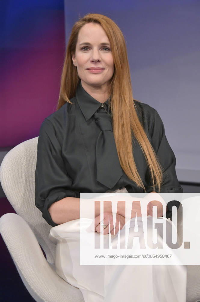 Florence Gaub on the ARD talk show *maischberger* at the studio in Berlin-Adlershof, Berlin, August 26, 2026 Foto:xM.xBehrensx xFuturexImagex maischberger2608_6822