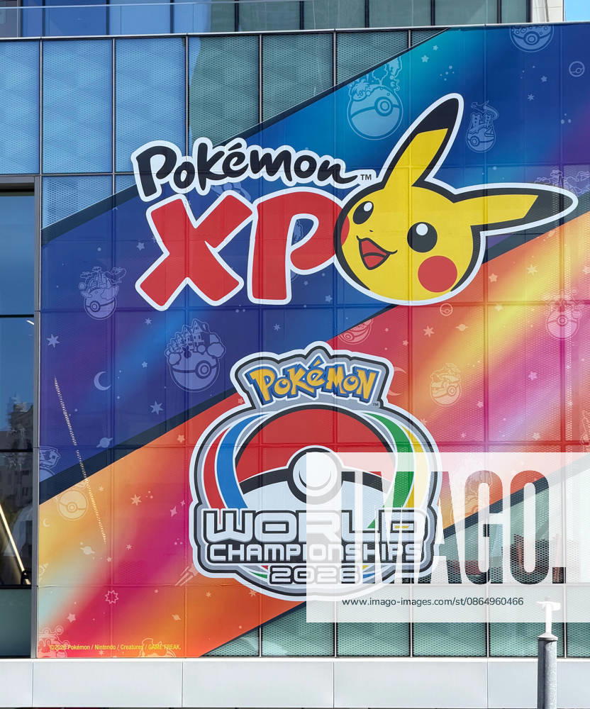Workers prepare the grounds around the Moscone Convention Center in San Francisco for this weekâ€⠢s Pokemon World Championships. San Francisco USA - ZUMAh154 20260826_znp_h154_012