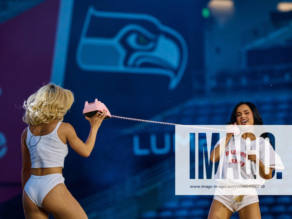 BECKY G (REBBECA MARIE GOMEZ) performs as an opener during the Viajando Por El Mundo Tropitour at Lumen Field in Seattle, Washington. Seattle USA - ZUMAd218 20260826_zsp_d218_013