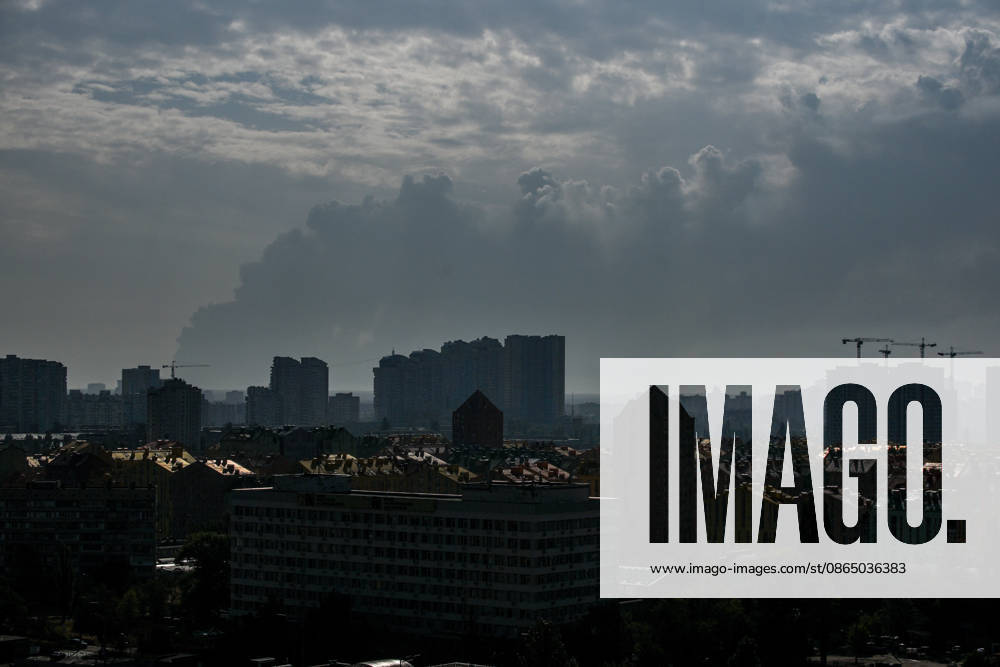 Smoke rises over the Ukrainian capital following a Russian attack, Kyiv, Ukraine, on August 27, 2026. Since the night of August 27, Russian forces have been attacking the capital with ballistic missiles and strike drones. The overnight and daytime attacks have caused destruction and falling debris in several districts of Kyiv. Residential buildings, cars, a gymnasium and a medical facility have been damaged (Photo by Yevhen Kotenko Ukrinform) Smoke billows over Kyiv following Russian attack
