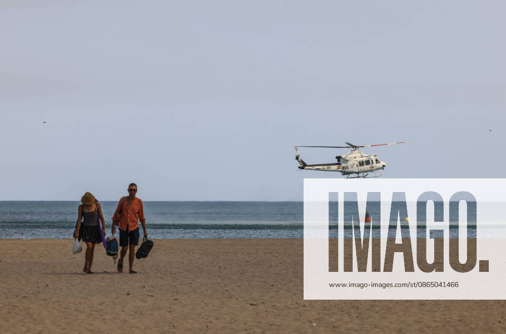 Several fire crews and aerial resources have been deployed to a fire in Gola de Pujol, in El Saler, Valencia. A helicopter during efforts to extinguish a wildfire on August 27, 2026, in Gola de Pujol, El Saler, Valencia, Valencian Community, Spain. Three aerial resources and six crews from the Valencia Municipal Fire Department are working to extinguish a fire that broke out in Gola de Pujol, within the Devesa de El Saler, a protected area belonging to the Albufera Natural Park. The fire has already necessitated preventive evacuations of Tower 1 of the residential complex in the Devesa de El Saler area and the parking lot, and has led to the preventive closure of the CV 500 highway, which connects this natural area with Valencia. AUGUST 27