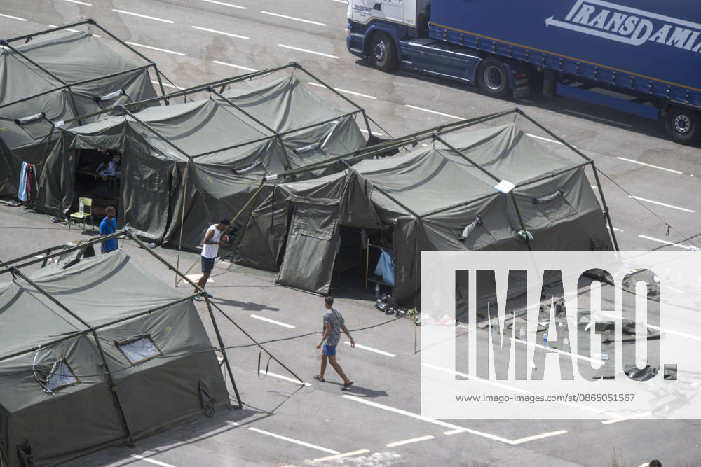 The Army Sets Up More Tents in Loma Colmenar Several workers are setting up new tents in Loma Colmenar on August 27, 2026, in Ceuta, Spain. The Loma Colmenar encampment has become one of the main gathering points for migrants, which is why various improvement projects are underway to enhance conditions there. AUGUST 27, 2026 MIGRATION CRISIS Ceuta, Spain
