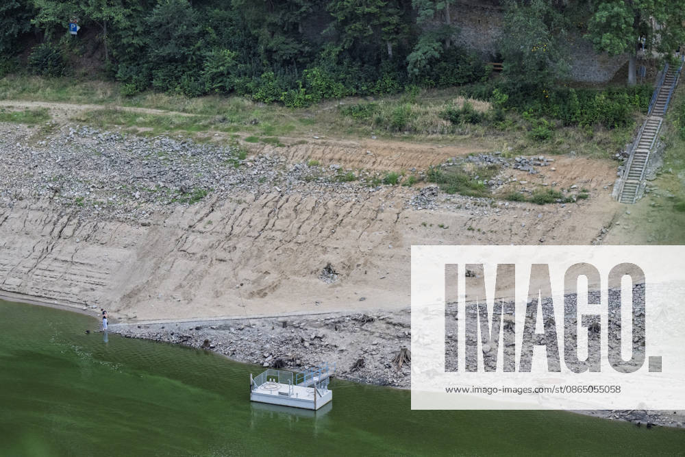 Low water level at the Otava and Lomnice rivers confluence at the Orlik Reservoir, on August 27, 2026, Zvikovske Podhradi, Czech Republic. (CTKxPhoto VaclavxPancer) CTKPhotoP2026082706500 CTKPhotoP2026082706500