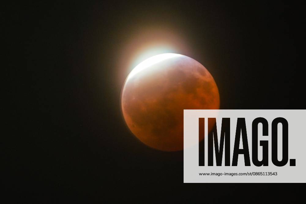 The eclipse is seen over the sky of San Diego..A partial lunar eclipse is seen over San Diego as EarthÃ¢â‚¬â ¢s shadow passes across the full moon, turning much of the moonÃ¢â‚¬â ¢s surface a reddish-orange color. The eclipse reached its maximum at approximately 9:12 p.m., when about 93% of the moon was covered by EarthÃ¢â‚¬â ¢s shadow. San Diego United States - ZUMAs197 20260827_aaa_s197_057