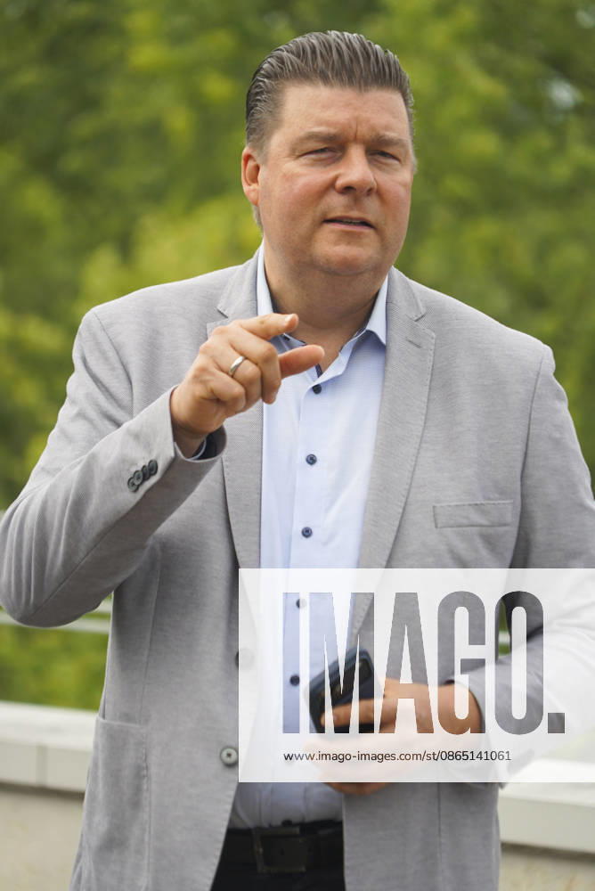 CNTV SOLAR ROOF Dr. Andreas Dressel, Senator of the Hamburg Tax Authority, SPD politician; Inauguration and unveiling of the new solar roof for the University of Hamburg administration on August 28, 2026, in Hamburg, Germany