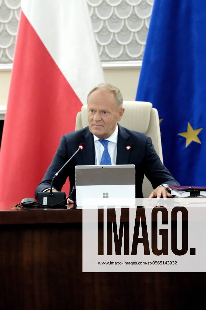 Warszawa KPRM 28.08.2026 Posiedzenie Rady Ministrow --- August 28, 2026, Warsaw – Extraordinary meeting of the Polish government - Council of Ministers - Chancellery of the Prime Minister – Final work on the 2027 budget N Z Donald Tusk FOT.TEDI NEWSPIX.PL NEWSPIX.PL --- newspix.pl