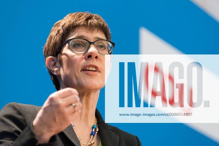 Annegret Kramp Karrenbauer of the Christian Democratic Union CSU speaks during a press conference on 07 11 2018 at the state representation of Saarland in Berlin Germany The secretary general of the CDU announces her candidacy for the CDU party presidency at the press conference
