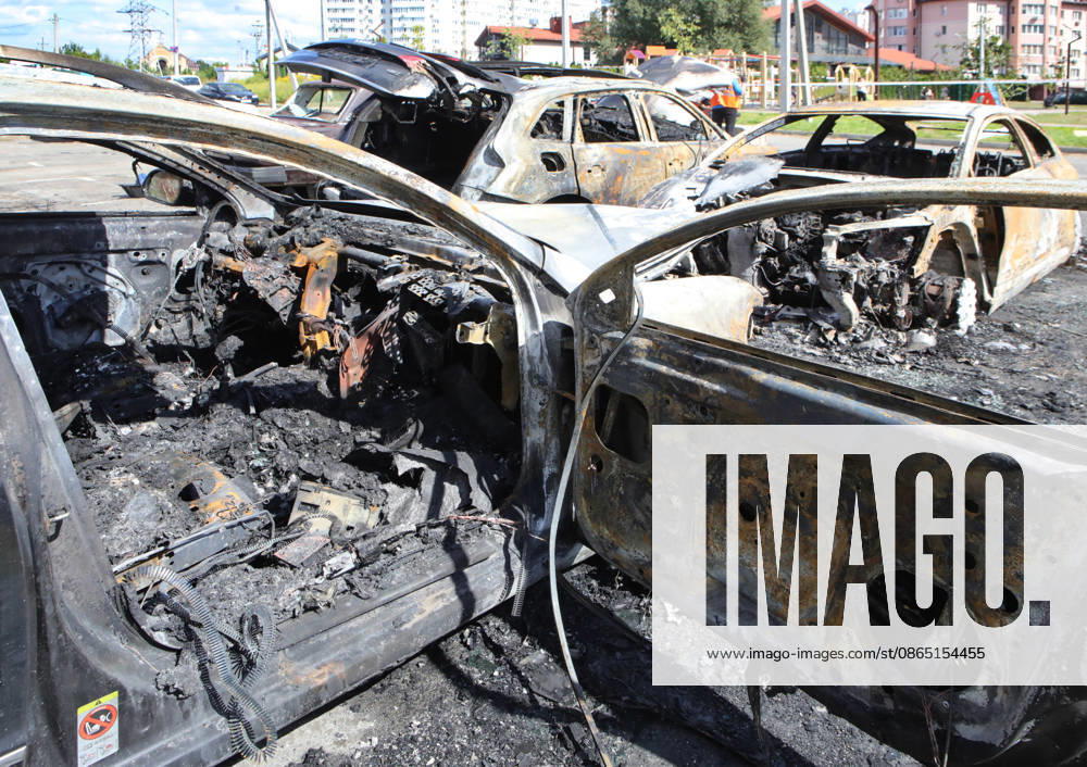Burnt-out cars lie damaged after a Russian drone attack on Vyshneve, Bucha district, Kyiv region, Ukraine, August 28, 2026. A drone struck the courtyard of a residential complex, sparking a large-scale fire that destroyed more than a dozen civilian vehicles. The powerful shock wave shattered windows and damaged the facades of nearby high-rise buildings. One man was killed in the Bucha district in this morning’s attack, and another civilian sustained multiple shrapnel wounds.(Photo by Volodymyr Tarasov Ukrinform) Aftermath of Russian drone attack in Vyshneve in Kyiv region