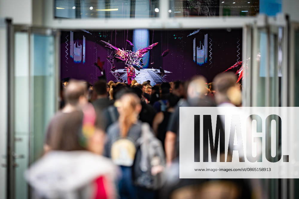 Gamescom 2026 in Cologne: A look at the exhibition spaces in Cologne’s trade fair halls. Gamescom 2026 in Cologne—according to the organizers, the world’s largest trade fair for computer and video games, based on exhibition space and visitor numbers—Cologne, North Rhine-Westphalia, Germany, Trade Fair Grounds
