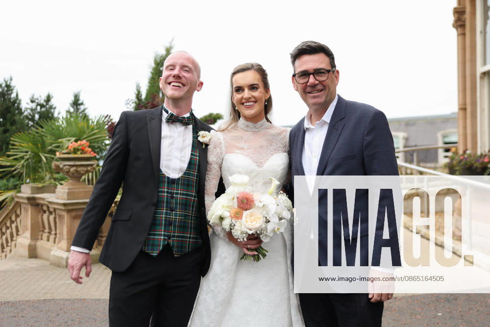 Prime Minister Andy Burnham visits Belfast 27 08 2026. Belfast, United Kingdom. Prime Minister Andy Burnham greets Bride and Groom Keira and Connor on his visit to Belfast., Credit:Ben Perry B66 Avalon United Kingdom, Northern Ireland, Belfast