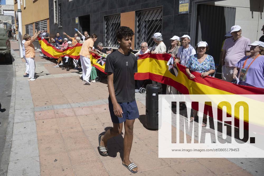 Residents of a social and health care center in Ceuta denounce the lack of safety on the streets. Patients and staff hold up a Spanish flag during a demonstration to denounce the lack of safety on the streets, on August 28, 2026, in Ceuta, Spain. Staff members and patients at the Casa Familiar Nuestra Senora de los Ángeles hold a rally outside the facility to protest the growing lack of safety on the streets caused by the massive influx of migrants. AUGUST 28, 2026. MIGRATION CRISIS. Ceuta Ceuta, Spain