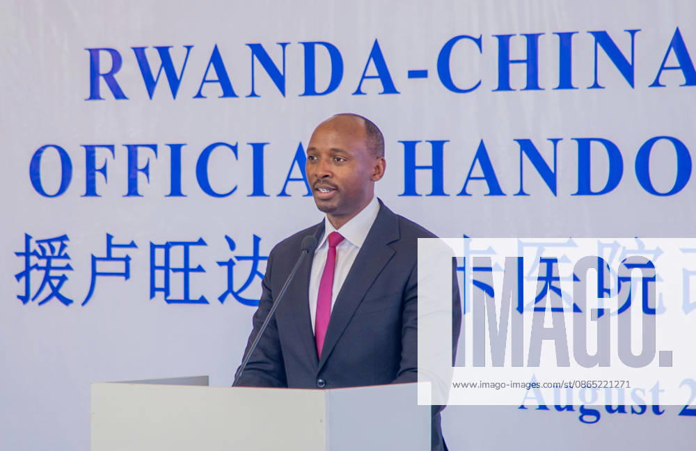 (260829) -- KIGALI, Aug. 29, 2026 -- Rwandan Minister of Health Sabin Nsanzimana speaks at the handover ceremony of Masaka Hospital renovation and expansion project in Kigali, Rwanda, Aug. 28, 2026. TO GO WITH China hands over major hospital project to Rwanda (Photo by Cyril Ndegeya Xinhua) RWANDA-KIGALI-CHINA-HOSPITAL-HANDOVER CEREMONY LiuxYoumin