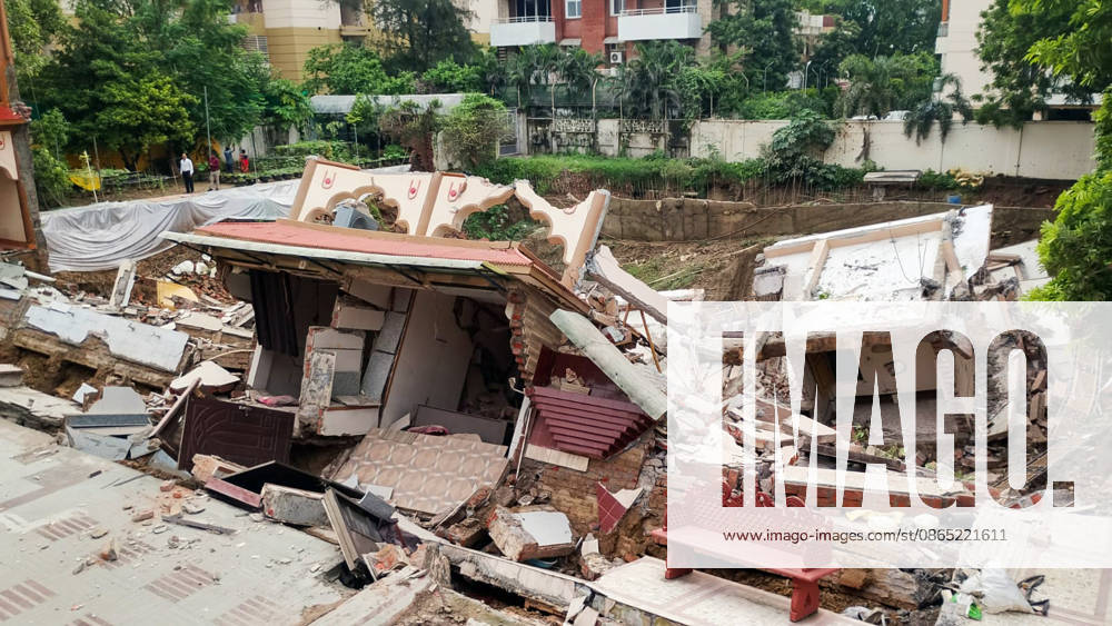 A portion of Swaminarayan Temple collapsed in Prayagraj Prayagraj, Aug 29 (ANI): A view of the debris after a portion of the Swaminarayan temple collapsed into a deep crater caused by heavy rainfall, in Prayagraj on Saturday. Prayagraj Uttar Pradesh India