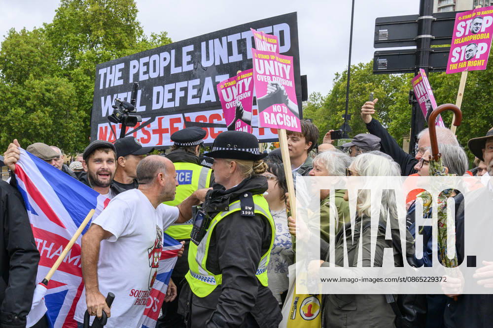 Stand Up To Racism Protest Against UKIP Demonstration LONDON, UNITED KINGDOM - AUGUST 29: Right wing UK Independence Party (UKIP) supporters clash with Stand Up To Racism counter-demonstrators during anti-Islam demonstration in London, United Kingdom on August 29, 2026. Ray Tang Anadolu London United Kingdom. Editorial use only. Please get in touch for any other usage.