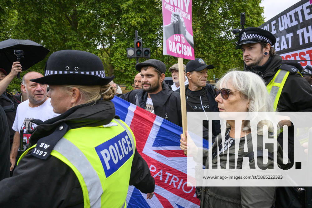 Stand Up To Racism Protest Against UKIP Demonstration LONDON, UNITED KINGDOM - AUGUST 29: Right wing UK Independence Party (UKIP) supporters clash with Stand Up To Racism counter-demonstrators during anti-Islam demonstration in London, United Kingdom on August 29, 2026. Ray Tang Anadolu London United Kingdom. Editorial use only. Please get in touch for any other usage.