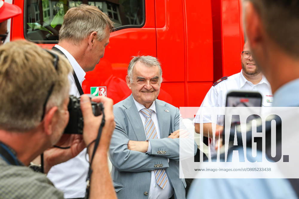 North Rhine-Westphalia Day 2026: Celebrations marking the state’s 80th anniversary in Münster. Herbert Reul (CDU), Minister of the Interior of North Rhine-Westphalia, visits the emergency services exhibition on Schlossplatz in Münster, North Rhine-Westphalia, DEU, Germany
