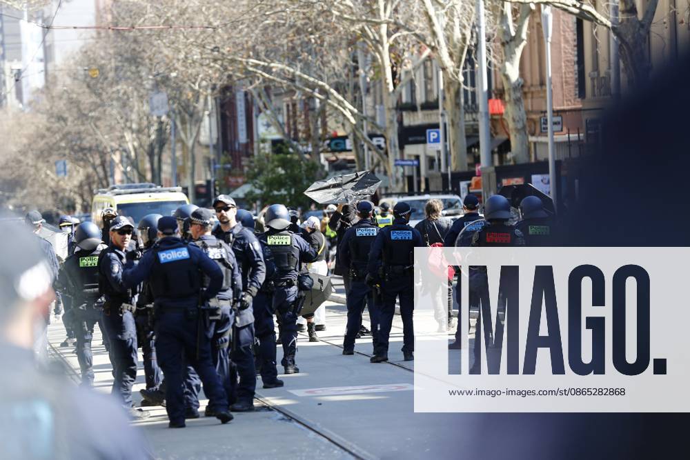Victoria Police forcefully intervene to stop the counter-rally..Hundreds of supporters of the far-right group March for Australia marched through Melbourneâ€⠢s CBD as part of a demonstration focused on freedom of speech and political expression, while counter-protesters gathered separately to oppose the march and its political messages. March for Australia organisers called for the repeal of laws they say restrict political communication, an end to government censorship and constitutional protection for freedom of speech. Melbourne Australia - ZUMAs197 20260830_aaa_s197_033