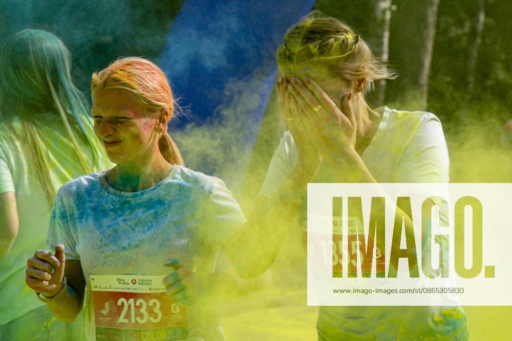 Jurmala, Latvija: People take part in the Color Run in Jurmala, Latvia, Aug. 30, 2026. The 5 km race was held in Jurmala. Jurmala Latvija - ZUMAp305 20260830_zip_p305_011