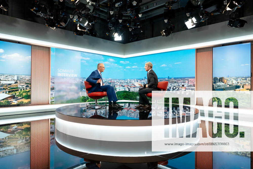 ARD Summer Interview, Federal Chancellor, Friedrich Merz, Berlin, ARD Summer Interview, Federal Chancellor, Friedrich Merz, CDU, Host, Markus Preiß, ARD Berlin Capital Studio, Berlin, GER