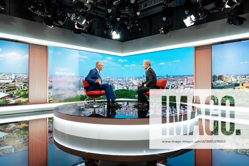 ARD Summer Interview, Federal Chancellor, Friedrich Merz, Berlin, ARD Summer Interview, Federal Chancellor, Friedrich Merz, CDU, Host, Markus Preiß, ARD Berlin Capital Studio, Berlin, GER