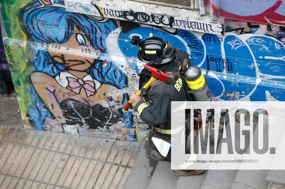 Valparaíso, August 30, 2026—A new edition of the Valparaíso Cerro Arriba firefighting event took place on the hills and stairways of Valparaíso, featuring nearly 2,600 firefighters from all over Chile and other countries. Manuel Lema Aton, Chile, Valparaiso, Chile Aton 1185158