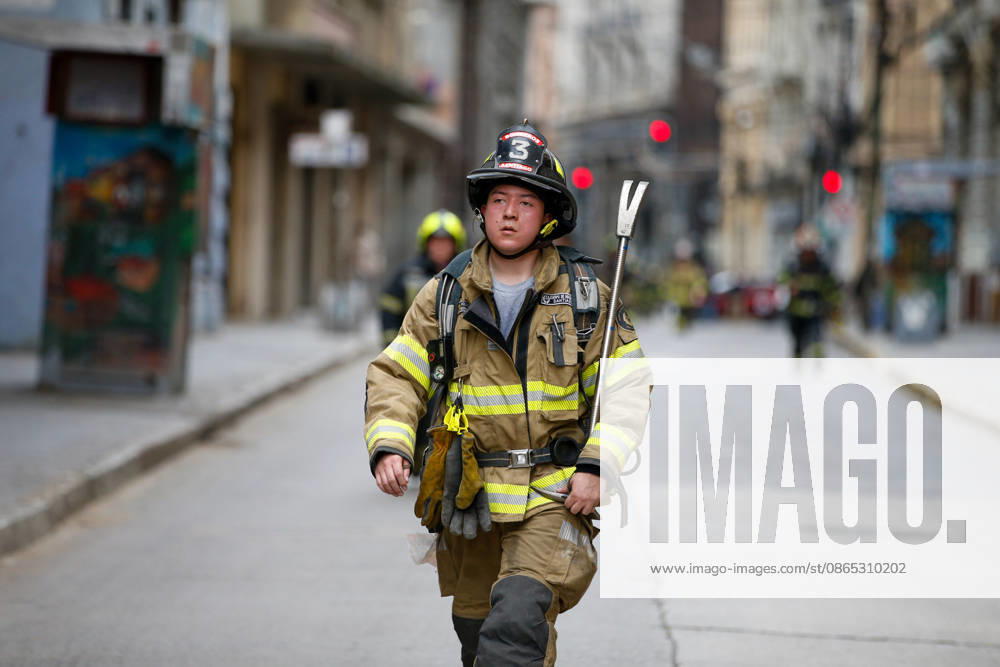Valparaiso, August 30, 2026—A new edition of the Valparaiso Cerro Arriba firefighting event took place on the hills and stairways of Valparaiso, featuring nearly 2,600 firefighters from all over Chile and other countries. Manuel Lema Aton, Chile, Valparaiso, Chile. Aton 1185179