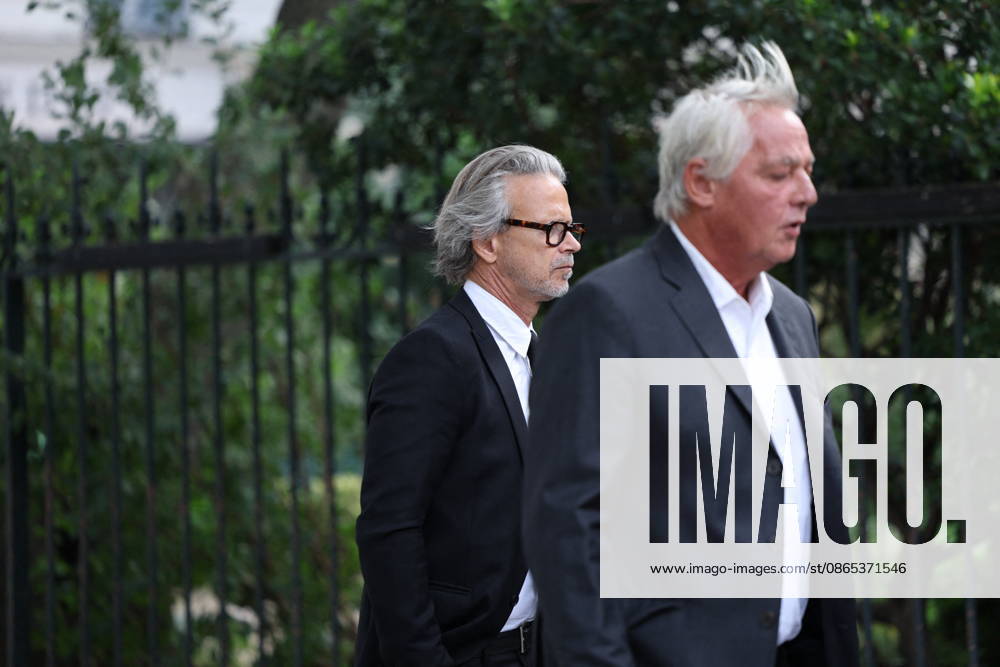 Nicolas Altmayer Funeral - Paris Guests and relatives during the funeral of French film producer Nicolas Altmayer at Saint Germain des Pres church in Paris, France on August 31, 2026. He was the co-founder of Mandarin Compagnie, and died in a car accident with his partner, Dior executive Mathilde Favier on August 17, aged 61 and 57, respectively. Photo by Raphael Lafargue ABACAPRESS.COM Paris France