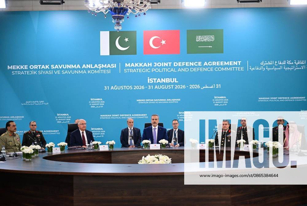First committee meeting of Mecca Joint Defense Agreement begins in Istanbul ISTANBUL, TURKIYE - AUGUST 31: (---- MANDATORY CREDIT - TURKISH FOREIGN MINISTRY HANDOUT - NO MARKETING NO ADVERTISING CAMPAIGNS - DISTRIBUTED AS A SERVICE TO CLIENTS----) Turkish Foreign Minister Hakan Fidan, Turkish National Defense Minister Yasar Guler, Turkish Chief of General Staff Gen. Selcuk Bayraktaroglu, Pakistani Foreign Minister Muhammad Ishaq Dar, Pakistani Defense Minister Khawaja Muhammad Asif, Pakistani Chief of Army Staff Field Marshal Asim Munir, Saudi Foreign Minister Faisal bin Farhan, Saudi Defense Minister Khalid bin Salman and Saudi Chief of General Staff Gen. Fayyadh bin Hamed Al-Ruwaili attend the first meeting of the St