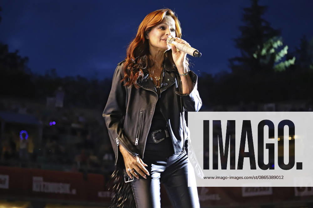 Andrea Berg live at the 2026 Summer Open Air at the Kitzbühel Tennis Stadium, August 29, 2026 Foto:xS.xNömerx xFuturexImagex berg_6801